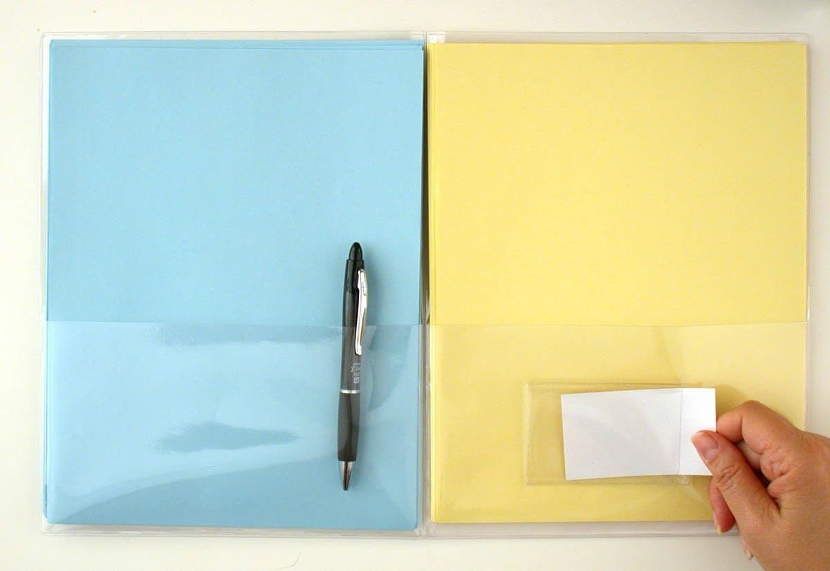 Clear Plastic Folder with Pockets – Business Card Holder, Durable Vinyl (P222NS)