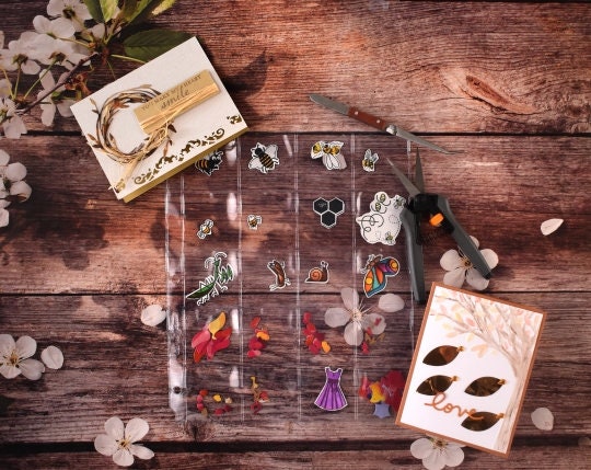 20 Pocket Binder Page with Flaps - Scrapbooking, Cardmaking and Paper crafting