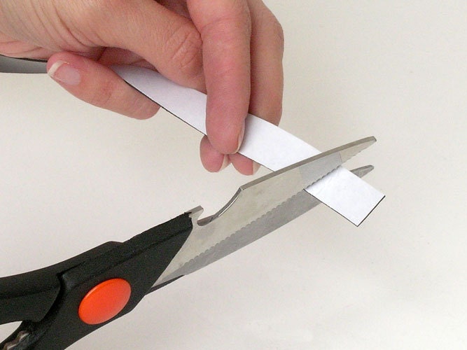 Craft Magnets - Magnetic Tape Roll - Peel & Stick Backing - 1/2 inch